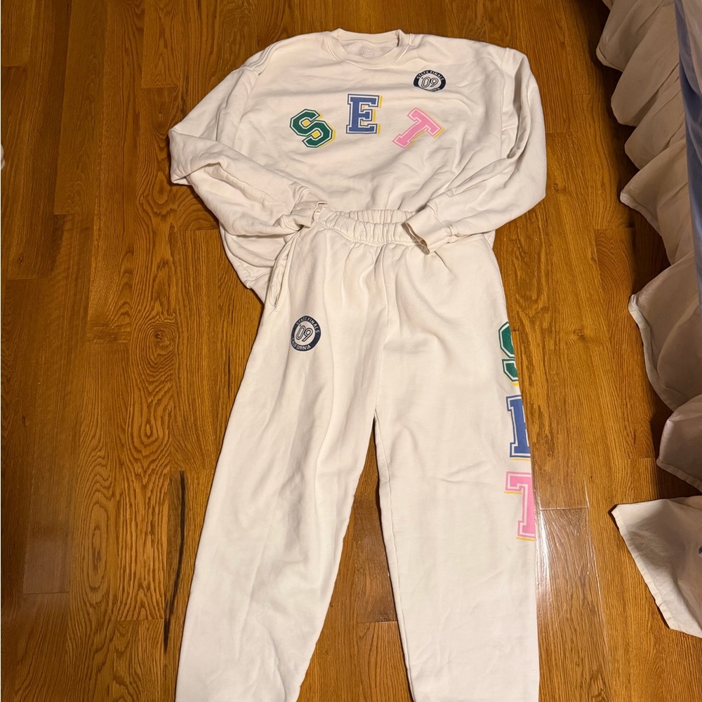 Set active varsity collection sweat suit